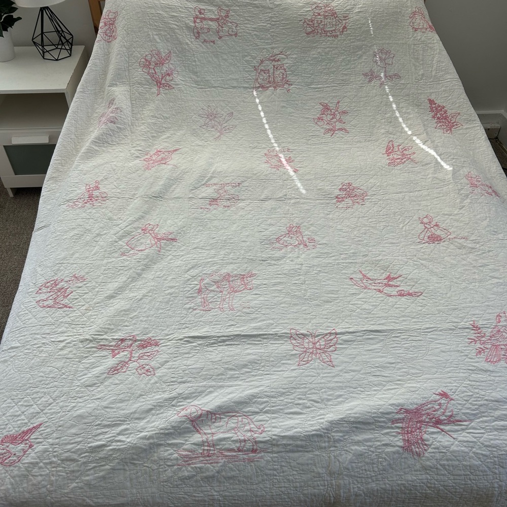 Vintage Antique Handmade Queen Sized Quilt